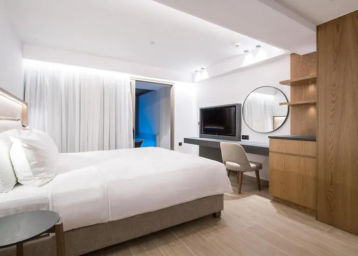 Resort Akasha & Hersonissos (Crete)