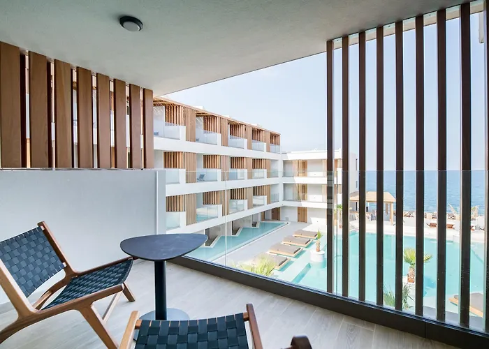 Resort Akasha & Hersonissos (Crete)