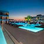 منتجع Akasha & 5*
