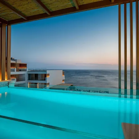 Resort Akasha & 5*