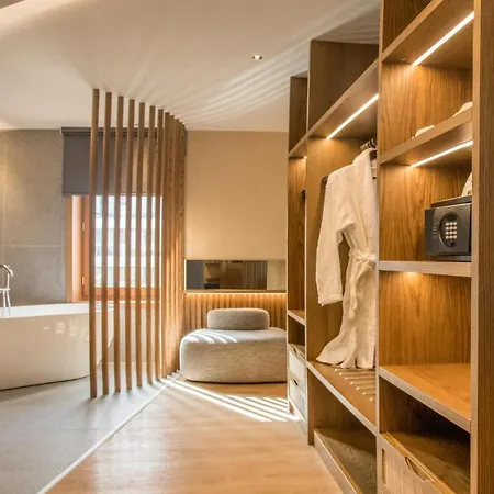 Akasha & Resort Hersonissos (Crete)