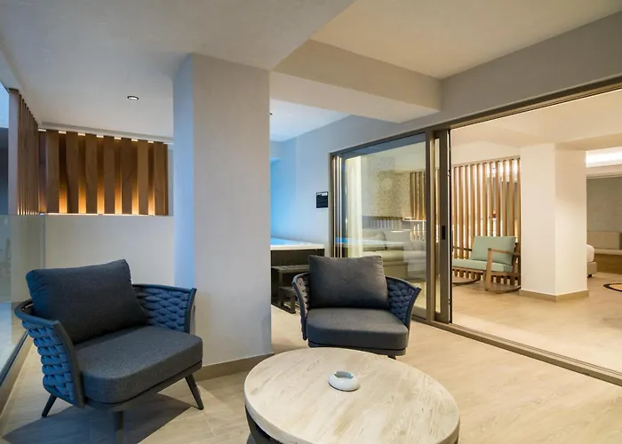 Resort Akasha & Hersonissos (Crete)