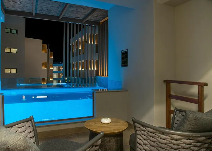 Akasha & Resort Hersonissos (Crete)