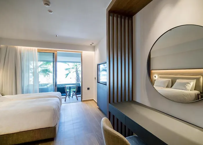 Resort Akasha & Hersonissos (Crete)