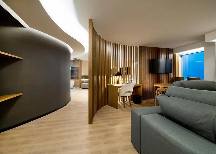 Resort Akasha & Hersonissos (Crete)