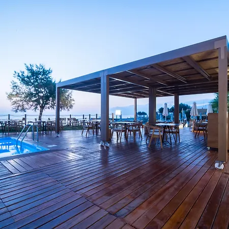 Akasha & Resort 5*
