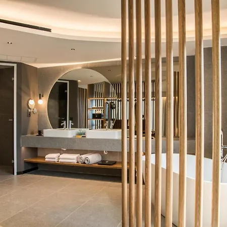 Akasha & 5* Hersonissos (Crete)