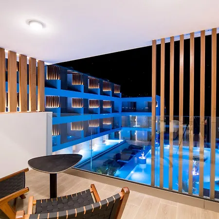 Semesteranläggning (resort) Akasha & 5*