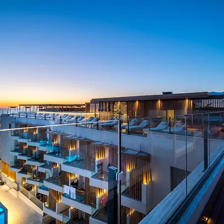 Resort Akasha & 5*