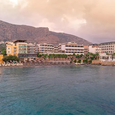 Resort Akasha & 5*