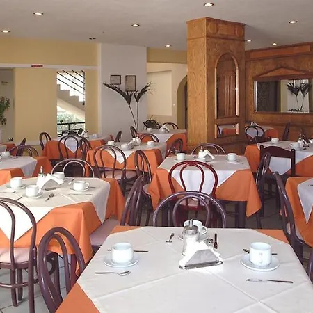 Akasha & Hersonissos (Crete)